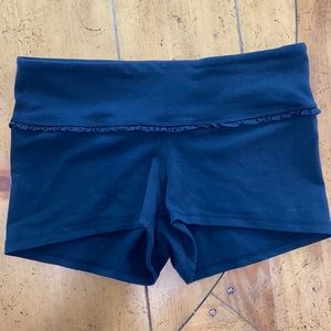 Lululemon Tights Shorts with trim